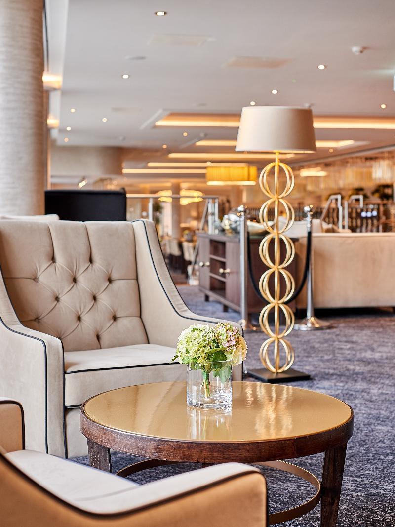 Отель Park Regis Бирмингем Экстерьер фото